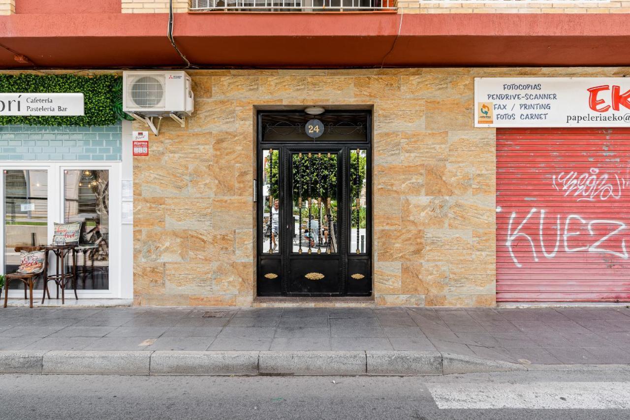 Appartement Apartamento La Ermita Comfort à Torrevieja Extérieur photo