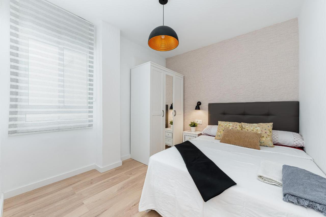 Appartement Apartamento La Ermita Comfort à Torrevieja Extérieur photo