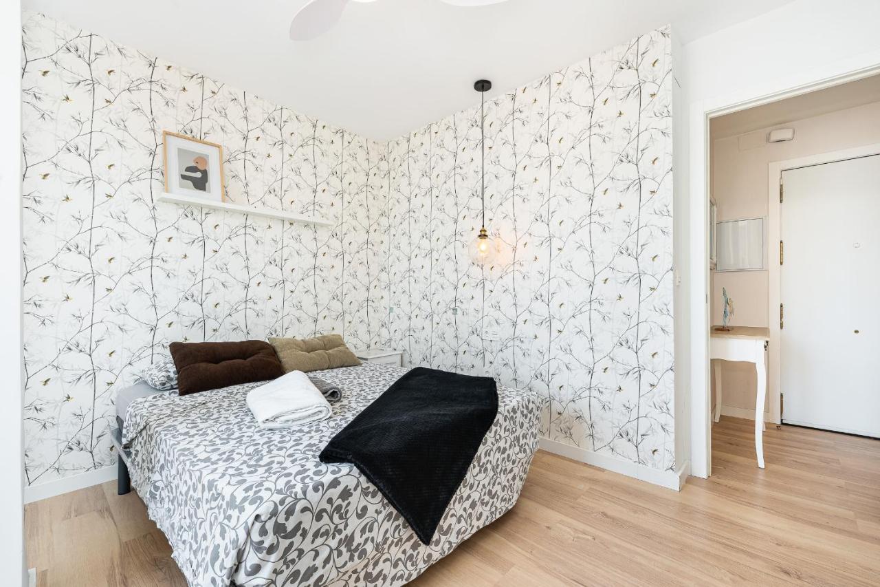 Appartement Apartamento La Ermita Comfort à Torrevieja Extérieur photo