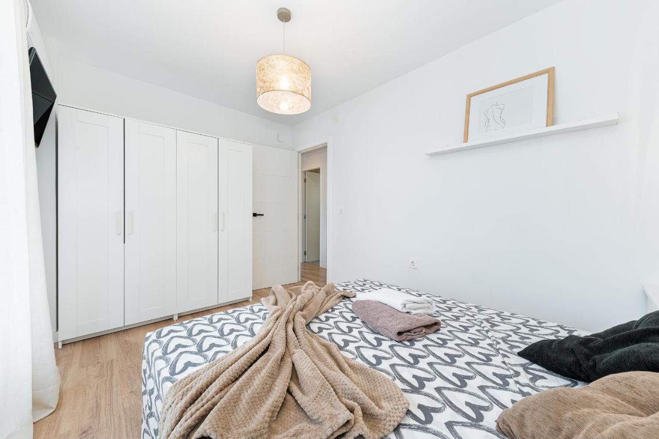 Appartement Apartamento La Ermita Comfort à Torrevieja Extérieur photo