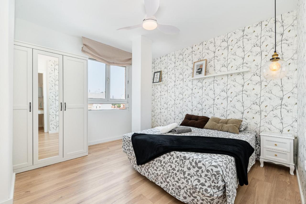Appartement Apartamento La Ermita Comfort à Torrevieja Extérieur photo